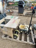Pallet of miscellaneous