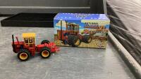 DIE CAST VERSATILE 125 TRACTOR - ERTL