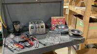 BOX W/CUISINART 4 SLICE TOASTER, B+D CAN OPENER