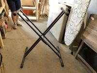 ADJUSTABLE HEIGHT STAND
