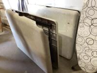 (2) 6' PLASTIC FOLDING TABLES