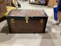 VINTAGE BROWN METAL TRUNK