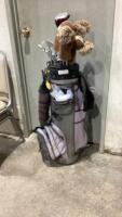 KNIGHT GOLF BAG W/ (14) CLUBS