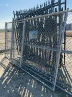 Chain link pen