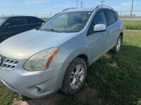 2013 Nissan SUV Rogue