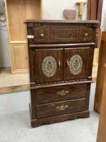 TALL DRESSER