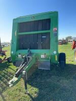 2000 John Deere 566 hard-core round Bailer
