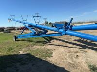 BRANDT 1070 swing auger