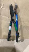 PRUNING SHEARS & LOPERS