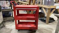 RED TOOL CART W/ ONE DRAWER