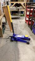 POWERFIST 3.5 TON FLOOR JACK
