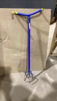 HAND CULTIVATOR/WEEDER