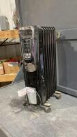 PELONIS OIL HEATER