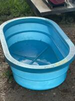 Small water trough
