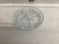 DIVIDED CRYSTAL PICKLE DISH