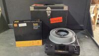KODAK SLIDE PROJECTOR W/ CAROUSEL