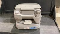 PORTABLE CAMP TOILET