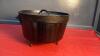 3-LEGGED CAST IRON POT W/ LID & HANDLE
