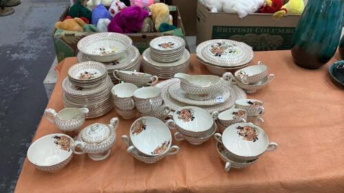 MYOTT LARGE CHINA SET - "BONNIE-DUNDEE