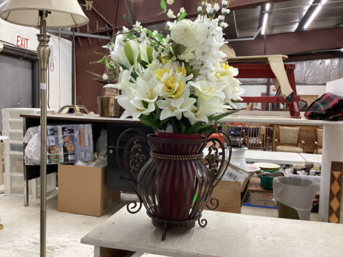 METAL BASKET BASE WITH SILK EASTER LILIES