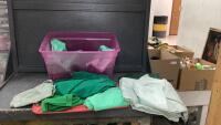 GOOD LIDDED TOTE W/ GREEN MATERIAL