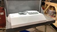 NUTONE RANGE HOOD - WHITE