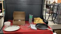 BOX W/ KITCHEN ITEMS - PC CAST FRYPAN W/ ENAMELED BOTTOM, PIE PLATES,