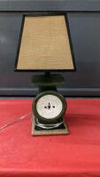 TABLE LAMP W/ "SCALE" BASE