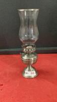 PWETER COLOR METAL BASE KEROSENE LAMP