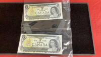 (2) CANADA 1973 $1 BILLS - SEQUENTIAL SERIAL NUMBERS