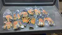 BUNDLE OF (11) PAIRS GLOVES