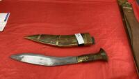 COLLECTORS KUKRI KNIFE IN WOOD SHEATH