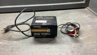 MOTOMASTER BATTEY CHARGER