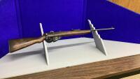 303 BRITISH RIFLE (A)...BOLT ACTION W/ CLIP. SERIAL #. R12913....PAL REQUIRED FOR PURCHASE