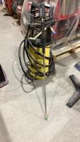 KARCHER BINFORD 1650 PRESSURE WASHER