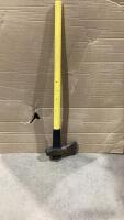 SPLITTING AXE W/ FIBREGLASS HANDLE
