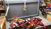 BUCKET OF RATCHET STRAPS, PULLEY