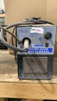 MASTERCRAFT WIRE FEED MIG WELDER - FLUX CORE - NO GAS