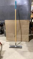 YARDWORKS LANDSCAPE RAKE W/ LONG HANDLE