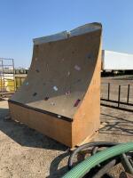 Skateboard ramp - 1/4 PIKE