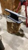RAILROAD RAIL LONG ANVIL NAILED ON WOOD STUMP W/ RAILROAD SPIKES