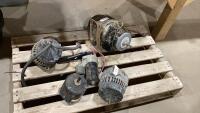PALLET W/ MOTORS, ALTERNATOR, STARTER