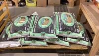 (7) BAGS OF KENTUCY KOMFORT PREMIUM WOOD HEATING PELLETS