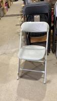 (6) FOLDING CHAIRS