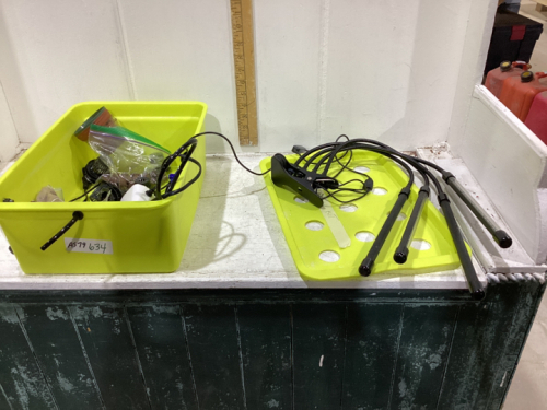 HYDROPONIC KIT