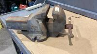 VINTAGE &ldquo;RECORD&rdquo; VISE 6&rdquo;