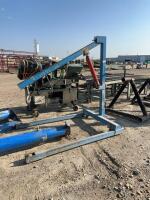 Hydraulic engine lift