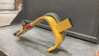 WHEEL LOCK CLAMPS