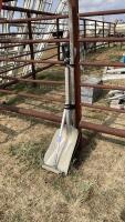 BUNDLE -RAKE, 2 GRAIN SHOVELS, SQUEEGIE