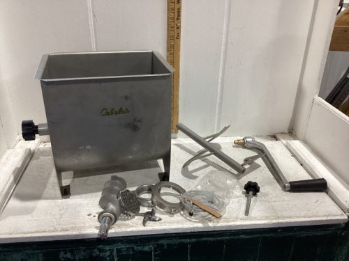 CABELLAS MEAT MIXER AND SOME GRINDER PARTS